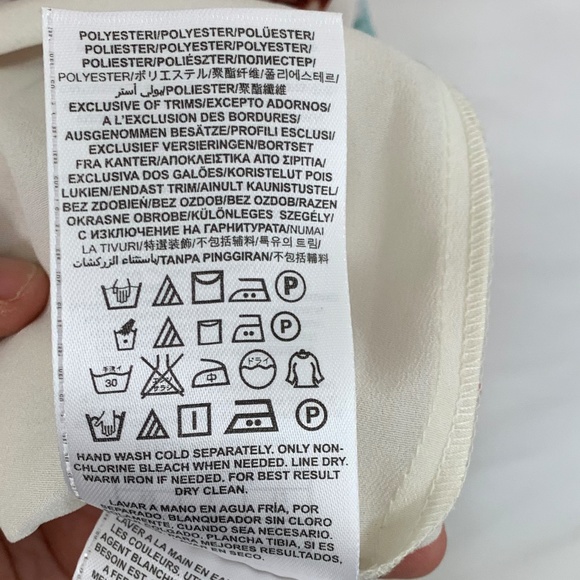 GUESS | Ashley Floral-Printed Summer Dress - Picture 6 of 6